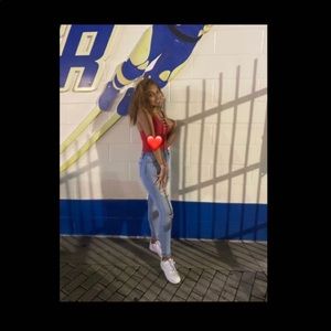 Meet your Posher, Laila